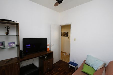 Apartamento à venda com 74m², 3 quartos e 1 vagaQuarto 2