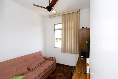 Apartamento à venda com 74m², 3 quartos e 1 vagaQuarto 2