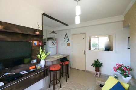 Sala de apartamento à venda com 2 quartos, 42m² em Canhema, Diadema