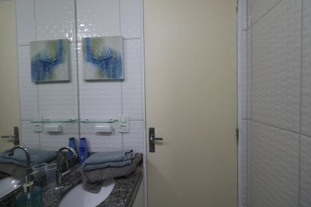 Apartamento à venda com 42m², 2 quartos e sem vagaBanheiro