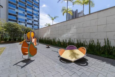 Apartamento para alugar com 93m², 3 quartos e 2 vagasArea Comum - Playground