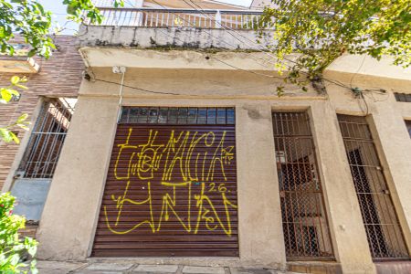 Casa à venda com 230m², 6 quartos e 1 vagaFachada