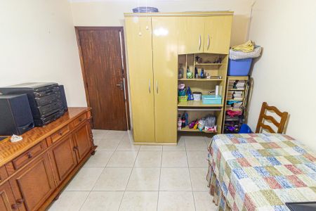 Casa à venda com 230m², 6 quartos e 1 vagaQuarto 2