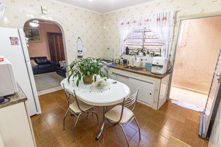 Casa à venda com 230m², 6 quartos e 1 vagaCozinha