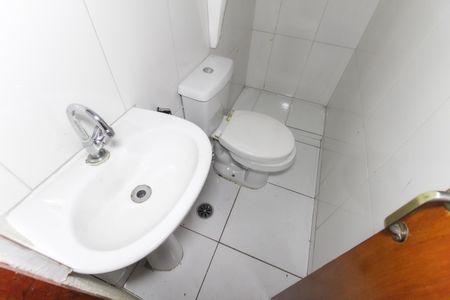 Casa à venda com 67m², 2 quartos e 1 vagaLavabo