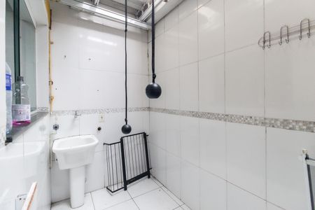 Casa à venda com 67m², 2 quartos e 1 vagaÁrea de Serviço