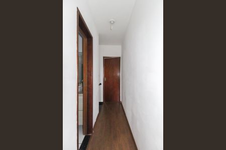 Casa à venda com 67m², 2 quartos e 1 vagaCorredor