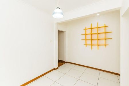 Apartamento para alugar com 85m², 3 quartos e sem vaga
