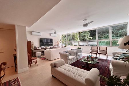 Apartamento à venda com 144m², 3 quartos e 1 vagaSala