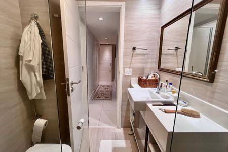 Apartamento à venda com 144m², 3 quartos e 1 vagaBanheiro social