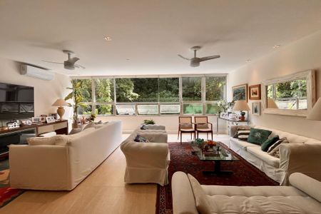 Apartamento à venda com 144m², 3 quartos e 1 vagaSala