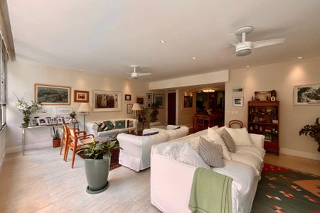 Apartamento à venda com 144m², 3 quartos e 1 vagaSala