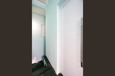 Apartamento para alugar com 85m², 2 quartos e sem vaga Apartamento para alugar com 85m², 2 quartos e sem vagaHall da escada