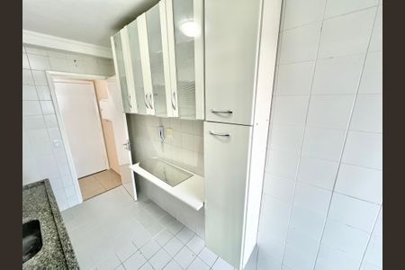 Apartamento para alugar com 59m², 2 quartos e 1 vagaCozinha e Área de Serviço