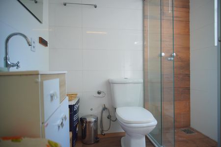 Apartamento para alugar com 76m², 2 quartos e sem vagaBanheiro da Suíte 2