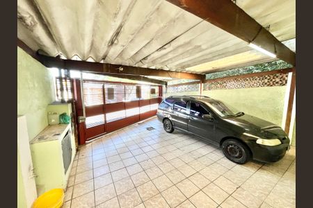 Casa à venda com 350m², 3 quartos e 2 vagasGaragem