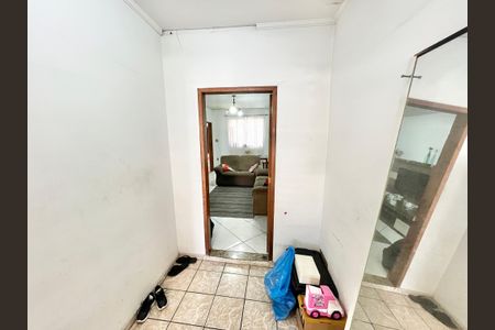 Casa à venda com 350m², 3 quartos e 2 vagasEntrada