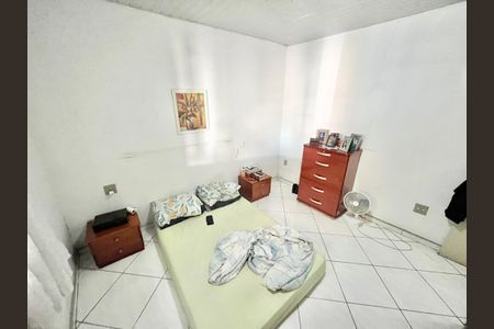 Casa à venda com 350m², 3 quartos e 2 vagasQuarto 2