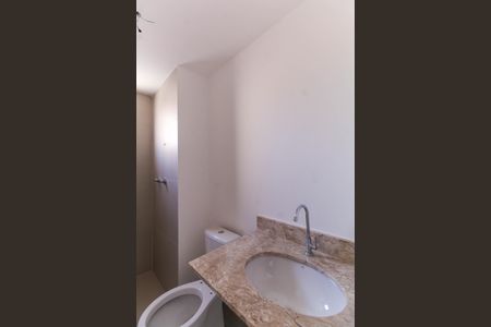 Apartamento à venda com 68m², 2 quartos e 1 vagaBanheiro da Suíte 2