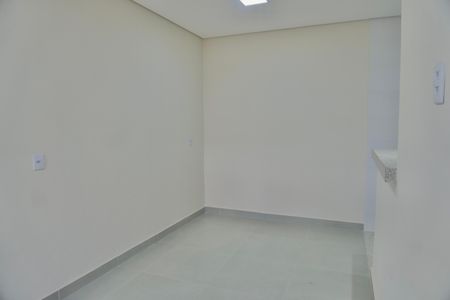 Casa para alugar com 80m², 3 quartos e 2 vagasSala