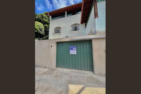 Casa para alugar com 80m², 3 quartos e 2 vagasPlaca QuintoAndar