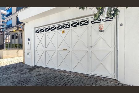 Casa para alugar com 80m², 2 quartos e 1 vagaFachada