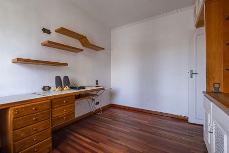Apartamento à venda com 127m², 3 quartos e 2 vagasQuarto 