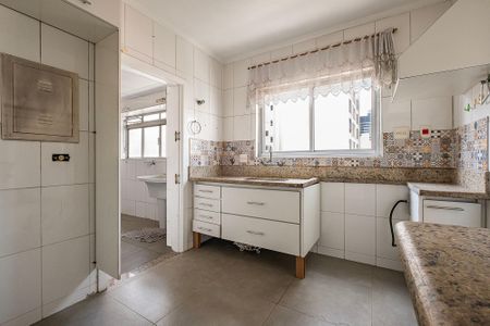 Apartamento à venda com 127m², 3 quartos e 2 vagasCozinha