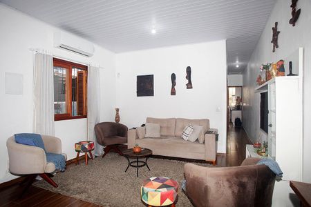Sala de casa à venda com 2 quartos, 98m² em Santana, Porto Alegre