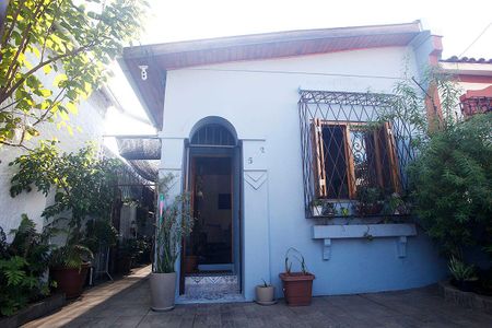 Casa à venda com 98m², 2 quartos e sem vagaFachada