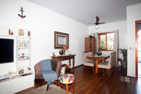 Casa à venda com 98m², 2 quartos e sem vagaSala
