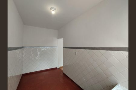 Casa à venda com 160m², 2 quartos e 1 vagaCozinha - Torneira