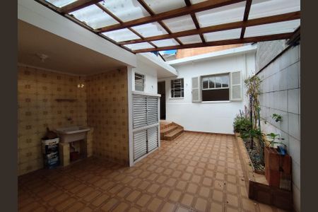 Casa à venda com 160m², 2 quartos e 1 vagaQuintal 
