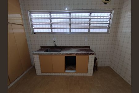 Casa à venda com 160m², 2 quartos e 1 vagaCozinha - Torneira