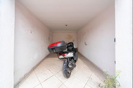 Casa à venda com 145m², 2 quartos e 2 vagasQuintal e Garagem
