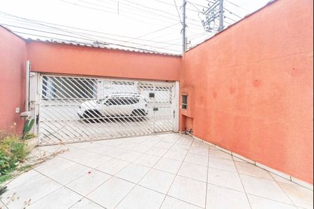 Casa à venda com 145m², 2 quartos e 2 vagasQuintal e Garagem
