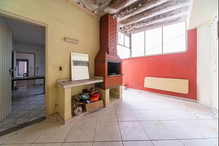 Casa à venda com 145m², 2 quartos e 2 vagasQuintal e Área Gourmet