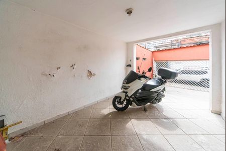 Casa à venda com 145m², 2 quartos e 2 vagasQuintal e Garagem