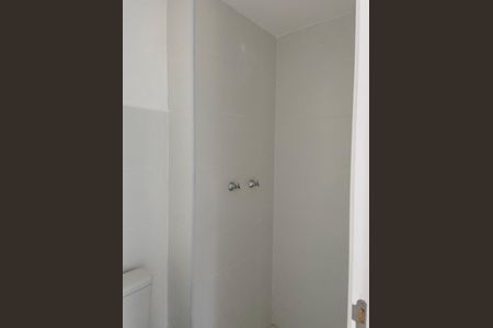 Apartamento à venda com 45m², 2 quartos e 1 vaga Apartamento à venda com 45m², 2 quartos e 1 vagaBanheiro