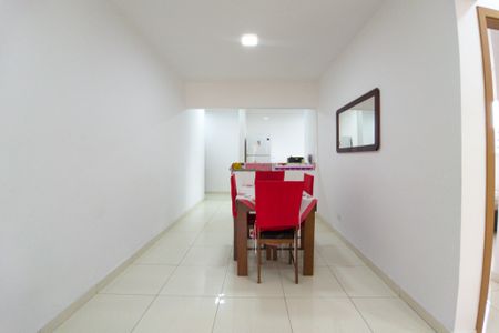 Apartamento para alugar com 86m², 2 quartos e 2 vagasSala