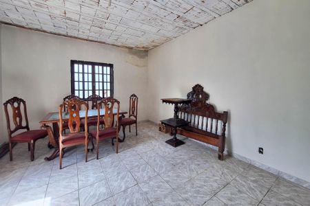 Casa à venda com 90m², 3 quartos e 1 vaga Casa à venda com 90m², 3 quartos e 1 vagaAnexo