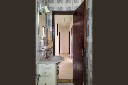 Casa à venda com 90m², 3 quartos e 1 vaga Casa à venda com 90m², 3 quartos e 1 vagaBanheiro Social