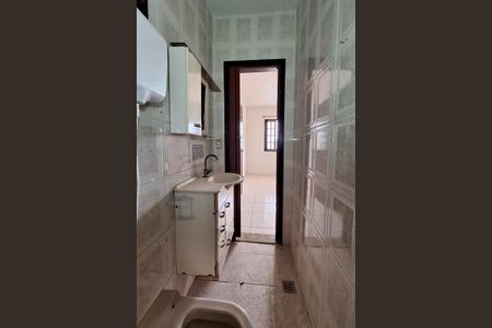 Casa à venda com 90m², 3 quartos e 1 vaga Casa à venda com 90m², 3 quartos e 1 vagaBanheiro da Suíte 1