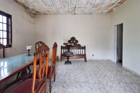 Casa à venda com 90m², 3 quartos e 1 vaga Casa à venda com 90m², 3 quartos e 1 vagaAnexo