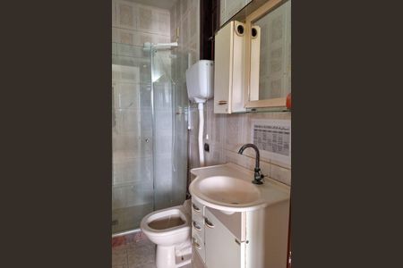 Casa à venda com 90m², 3 quartos e 1 vaga Casa à venda com 90m², 3 quartos e 1 vagaBanheiro da Suíte 1