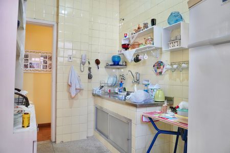 Apartamento à venda com 119m², 3 quartos e sem vagaCozinha 