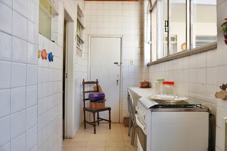 Apartamento à venda com 119m², 3 quartos e sem vagaÁrea de Serviço