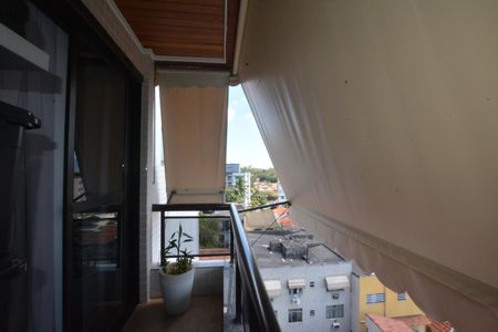 Apartamento à venda com 300m², 4 quartos e 2 vagasVaranda do Quarto 2 