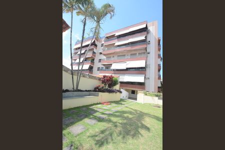 Apartamento à venda com 300m², 4 quartos e 2 vagasFachada do bloco