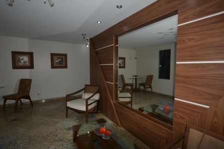 Apartamento à venda com 300m², 4 quartos e 2 vagasHall de Entrada